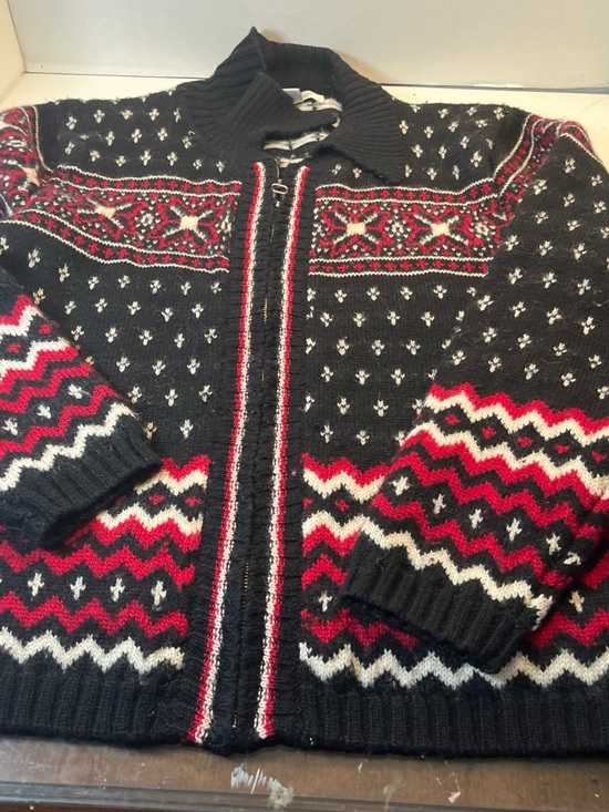 Casual Corner Sweaters - Casual Corner Black, Red & White Fair Isle Zip Cardigan